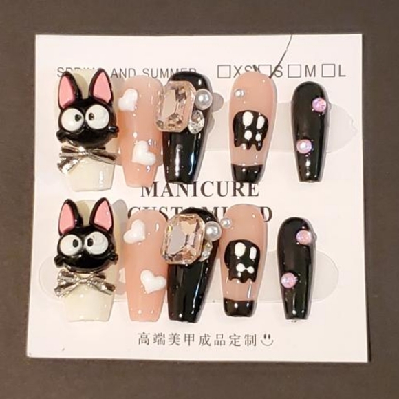 Press on Nails, Full Set, Manicure, Customized, Decorative - Picture 4 of 10